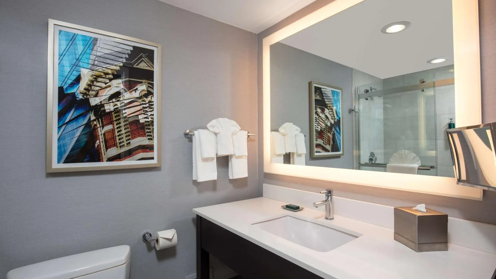 מלון Hilton קונקורד
